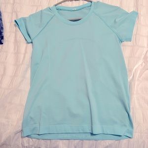 Lululemon Swiftly Tech T- Shirt (Race Length)